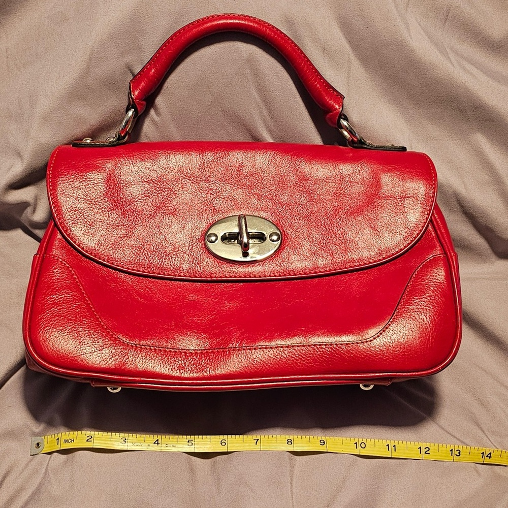 Elegant Red Leather Handbag Tuscany Leather